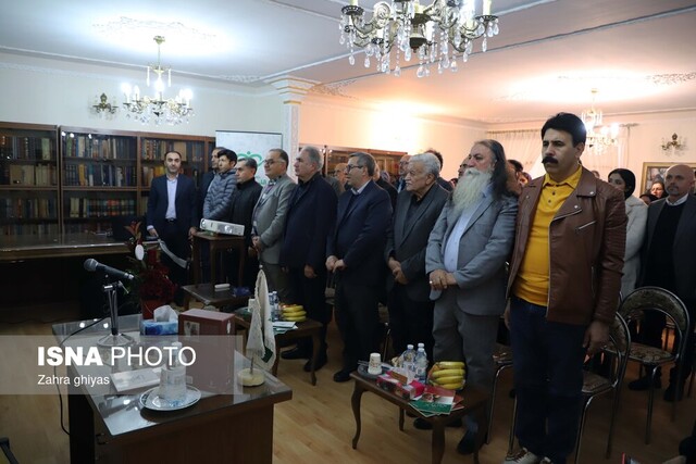 تجلیل از برگزیدگان برتر آزمون سراسری با یاد دکتر مبین