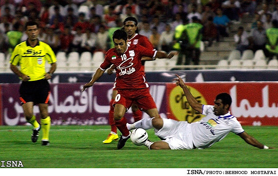 ملوان و تراکتور/ نبرد بالانشینی با چاشنی طلسمشکنی