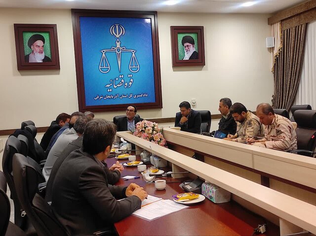 اجرای احکام پروندههای قاچاق کالا و ارز با هماهنگی و وحدت دنبال شود اجرای احکام پروندههای قاچاق کالا و ارز با هماهنگی و وحدت دنبال شود