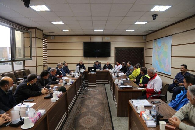مانور امداد و نجات و اسکان اضطراری در تبریز برگزار میشود مانور امداد و نجات و اسکان اضطراری در تبریز برگزار میشود