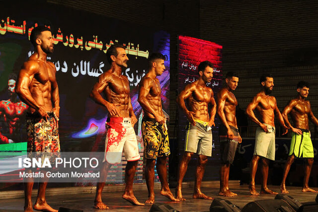 مسابقات قهرمانی پرورشاندام آذربایجانشرقی در اهر برگزار شد