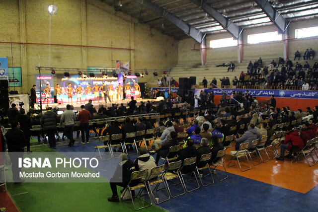 مسابقات قهرمانی پرورشاندام آذربایجانشرقی در اهر برگزار شد