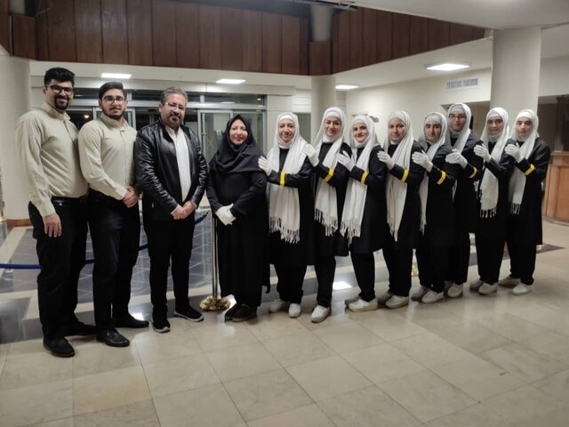 روایتی خواندنی از معلمی که سکوت ناشنوایان را معنا میبخشد