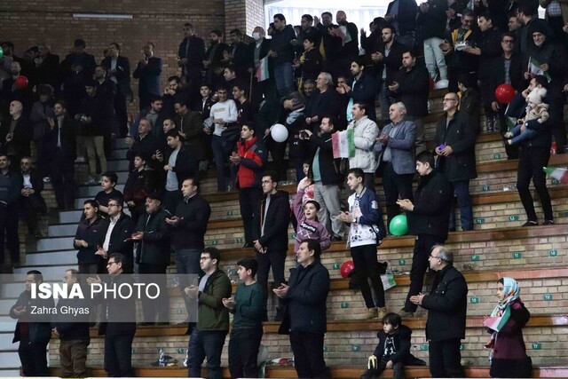 امروز جامعه به وظیفه تاریخی دانشگاهیان نیاز دارد