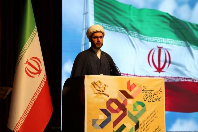 آموزش خارج از برنامه درسی، بخش بسیار مهمی از یادگیری به شمار میآید