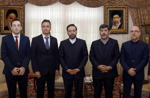 نشست سفرای کشورهای همسایه آذربایجان شرقی را در تبریز برگزار میکنیم