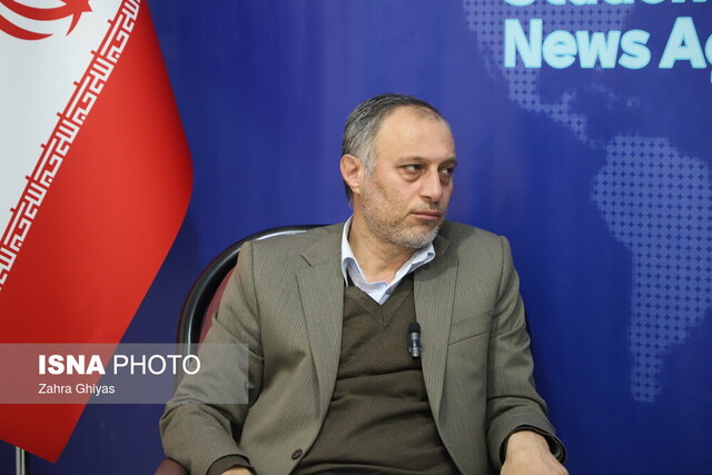 کاندیدای تبریز، آذرشهر و اسکو: کنترل تورم، با تولید رقابت پذیر و ایجاد ثروت محقق میشود