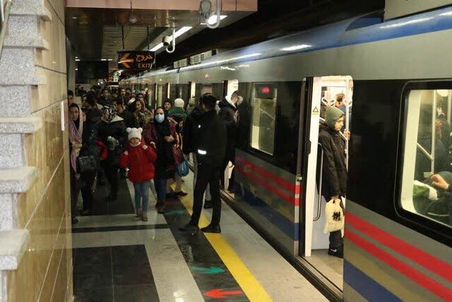حمل و نقل با مترو شیراز در روز ۱۲ تیرماه رایگان است