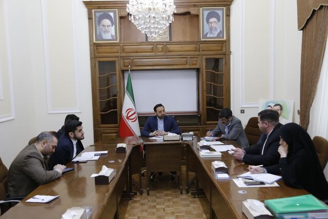 در عرصه ورزش نباید شاهد دخالت نگاههای سیاسی باشیم در عرصه ورزش نباید شاهد دخالت نگاههای سیاسی باشیم