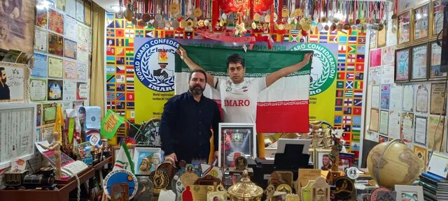 یک فعال هلال احمری در هوراند، رکورد تکنیکهای رزمی کیسه بوکس را شکست یک فعال هلال احمری در هوراند، رکورد تکنیکهای رزمی کیسه بوکس را شکست