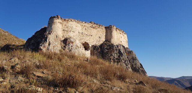 کشف نقوش صخرهای جدید در ورزقان