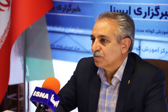 بیش از ۹۰ درصد شهر تبریز تا یک سال دیگر تحت پوشش فیبر نوری قرار میگیرد بیش از ۹۰ درصد شهر تبریز تا یک سال دیگر تحت پوشش فیبر نوری قرار میگیرد