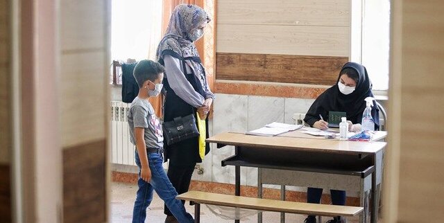 دریافت اجباری کمکهای نقدی در مدارس ممنوع  است دریافت اجباری کمکهای نقدی در مدارس ممنوع  است