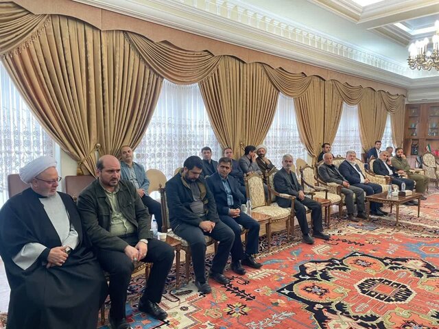 حضور اعضای هیأت دولت در استانداری آذربایجان شرقی برای عرض تسلیت