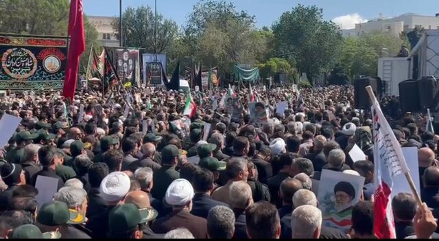 شهید آلهاشم یک فرهنگ جدید در مشی و منش امام جمعهای ایجاد کرد شهید آلهاشم یک فرهنگ جدید در مشی و منش امام جمعهای ایجاد کرد