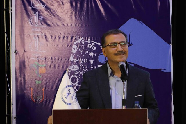 مثبت اندیشی، منطقی نگریستن به مشکلات است مثبت اندیشی، منطقی نگریستن به مشکلات است