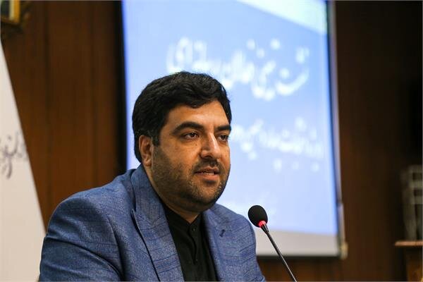 عکس آرشیوی است سینما باید مبلّغ ارزشهای انسانی باشد