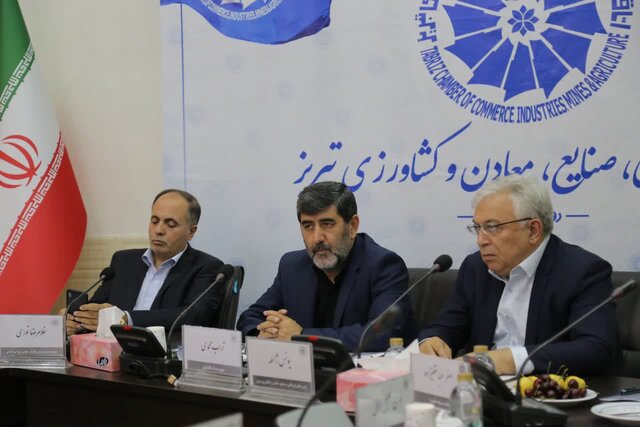 تمامقد حامی بخش تولید هستیم تمامقد حامی بخش تولید هستیم