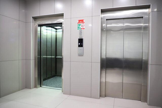 امکان ثبت اینترنتی درخواست بازرسی از آسانسور ساختمان‌های مسکونی و عمومی
