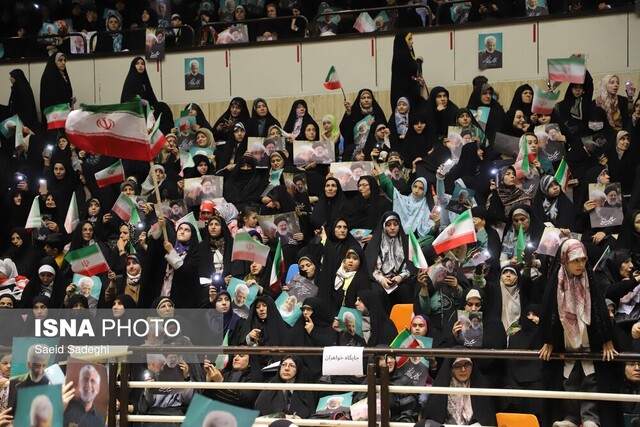 مردم غفلتهای تاریخی را بر نمیتابند