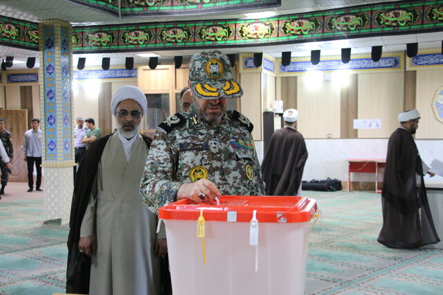 هر رای میتواند سیلی محکمی بر دهان بدخواهان باشد هر رای میتواند سیلی محکمی بر دهان بدخواهان باشد