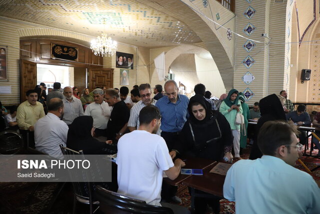 عزت آفرینی به سبک آذربایجانشرقی