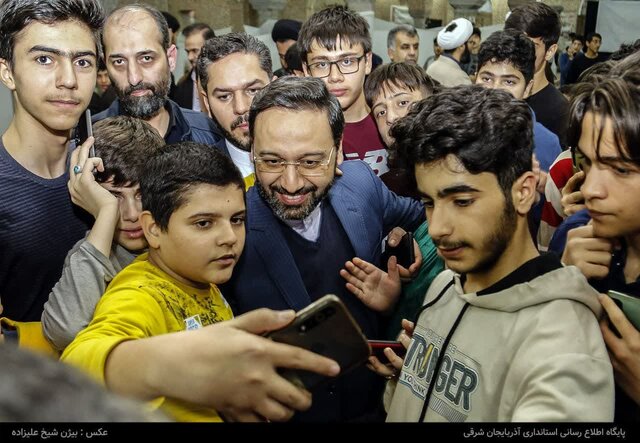 انگشتر استاندار شهید به یک دانشآموز، رسید