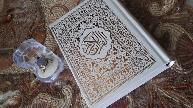 انگشتر استاندار شهید به یک دانشآموز، رسید انگشتر استاندار شهید به یک دانشآموز، رسید