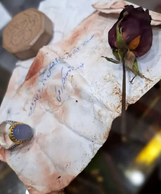 انگشتر استاندار شهید به یک دانشآموز، رسید