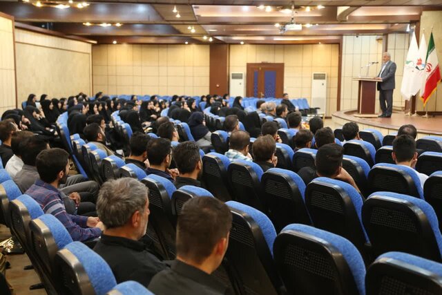 اشتغال فرزندان شاهد و ایثارگر از دغدغههای مهم بنیاد شهید است اشتغال فرزندان شاهد و ایثارگر از دغدغههای مهم بنیاد شهید است