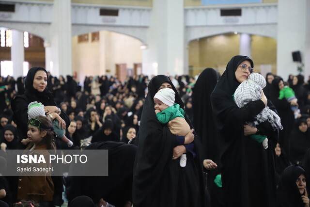 گردهمایی شیرخوارگان حسینی در ۸۰۰ نقطه فارس/ هنوز هم نوای لالایی رباب به گوش می‌رسد