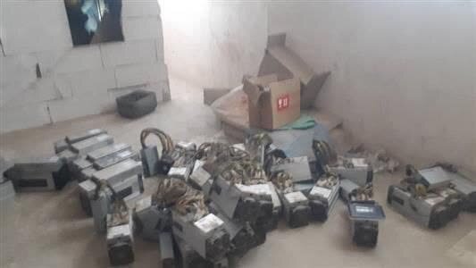 کشف و جمعآوری ۱۷۶ دستگاه غیرمجاز استخراج رمز ارز کشف و جمعآوری ۱۷۶ دستگاه غیرمجاز استخراج رمز ارز
