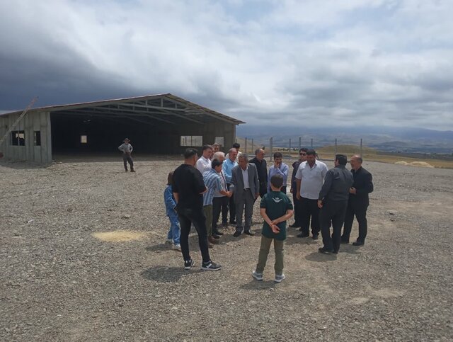 اتمام پروژههای نیمه تمام بخش کشاورزی اهر و هریس در اولویت است