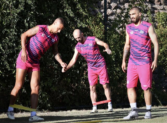 تمرینات تراکتور در اردوی ترکیه استارت خورد تمرینات تراکتور در اردوی ترکیه استارت خورد