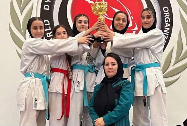 جایگاه تبریزیها در سکوهای مسابقات قهرمانی کاراته کشور جایگاه تبریزیها در سکوهای مسابقات قهرمانی کاراته کشور