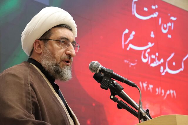 پرداختن به معارف و مفاهیم ارزشمند رسالت شعر است پرداختن به معارف و مفاهیم ارزشمند رسالت شعر است