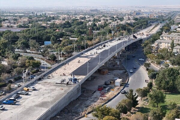 افتتاح و کلنگ زنی بیش از ۵ هزار میلیارد تومان پروژه عمرانی در هفته دولت افتتاح و کلنگ زنی بیش از ۵ هزار میلیارد تومان پروژه عمرانی در هفته دولت