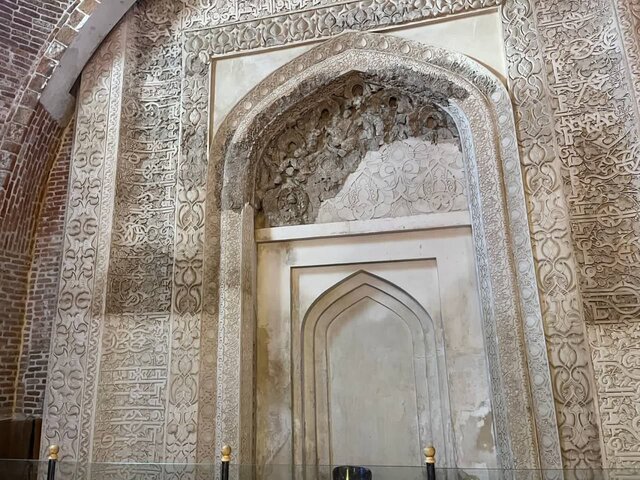 مسجد جامع تبریز لَنگِ رطوبتزدایی و تعامل میراث و اوقاف!