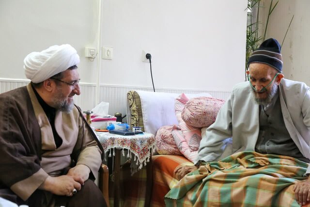 امام جمعه تبریز درگذشت حجت الاسلام والمسلمین علیزاده کمند را تسلیت گفت امام جمعه تبریز درگذشت حجت الاسلام والمسلمین علیزاده کمند را تسلیت گفت