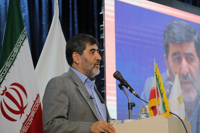 جشنوارههای قرآن گامی تاثیرگذار برای تشکیل جامعه نمونه اسلامی است جشنوارههای قرآن گامی تاثیرگذار برای تشکیل جامعه نمونه اسلامی است