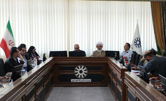 شهرداری گزارش پروژه آتاسنتر را به کمیسیون برنامه و بودجه ارائه کند شهرداری گزارش پروژه آتاسنتر را به کمیسیون برنامه و بودجه ارائه کند