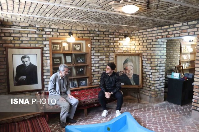 شاعر بیتکرار عاشقانهها با دو حسرت