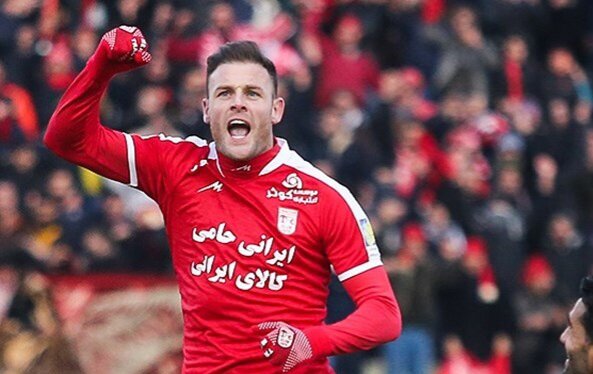 خارجیهای تراکتور طلسم استوکس را میشکنند؟ خارجیهای تراکتور طلسم استوکس را میشکنند؟