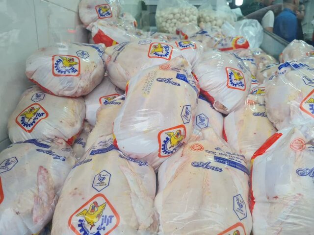 توزیع گسترده مرغ منجمد در آذربایجان شرقی تا تعادل قیمتها در بازار توزیع گسترده مرغ منجمد در آذربایجان شرقی تا تعادل قیمتها در بازار