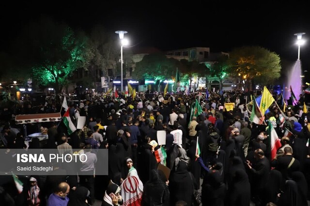 شادی مردم تبریز در پی حمله موشکی ایران به سرزمینهای اشغالی