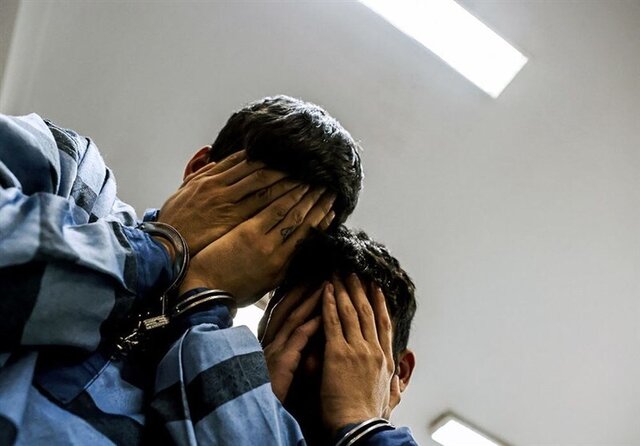 کشف ۳۰ فقره سرقت سیم و کابل در تبریز کشف ۳۰ فقره سرقت سیم و کابل در تبریز