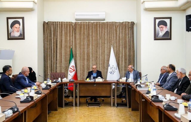 کارهای بر زمین مانده زیادی در آذربایجان شرقی داریم کارهای بر زمین مانده زیادی در آذربایجان شرقی داریم