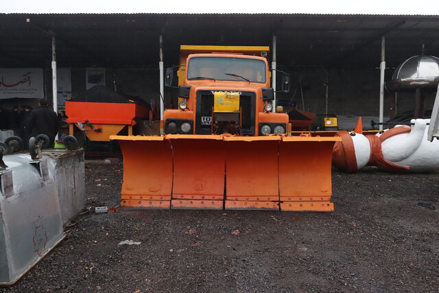 سهند، شهر بدون بیمارستان و تاکسی