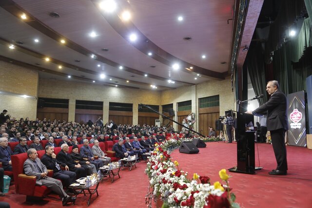 استانداردهای تولید باید مطابق با سلیقه مصرفکنندگان باشد استانداردهای تولید باید مطابق با سلیقه مصرفکنندگان باشد