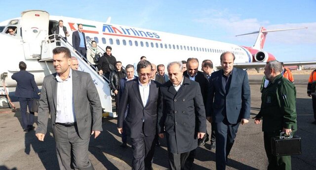 وزیر اقتصاد وارد تبریز شد وزیر اقتصاد وارد تبریز شد